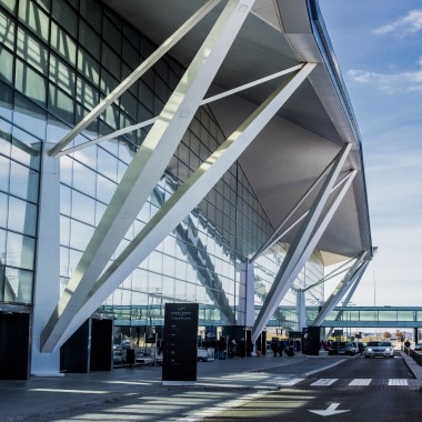 Terminal 2 Portu Lotniczego w Gdańsku (© Geberit)