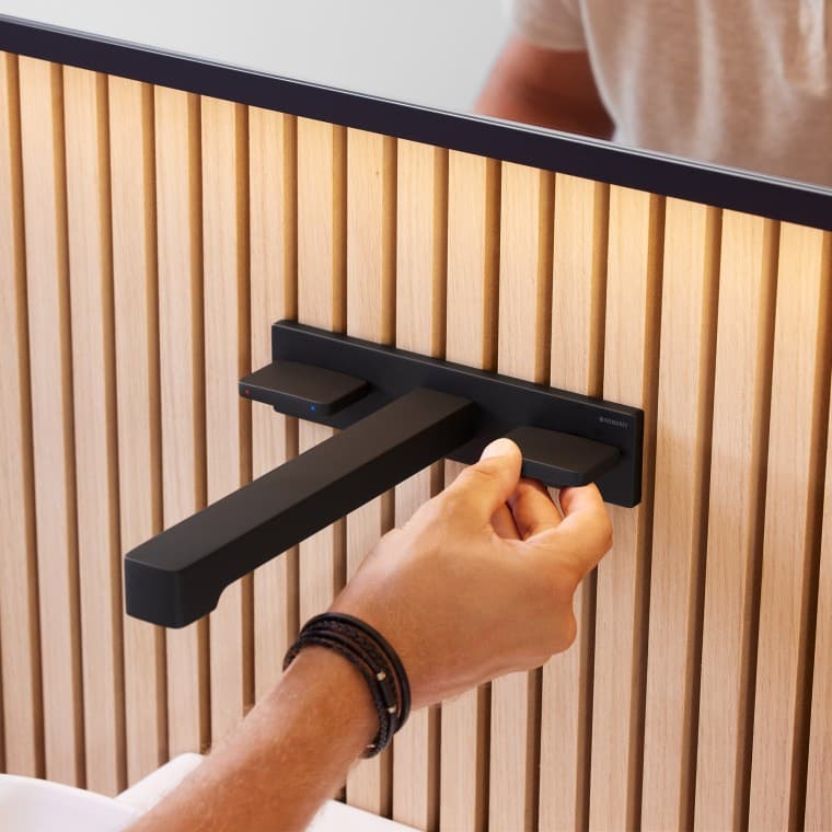 Geberit ONE Czarne kurki są w modzie (© Geberit) Geberit ONE Czarne kurki są w modzie (© Geberit)