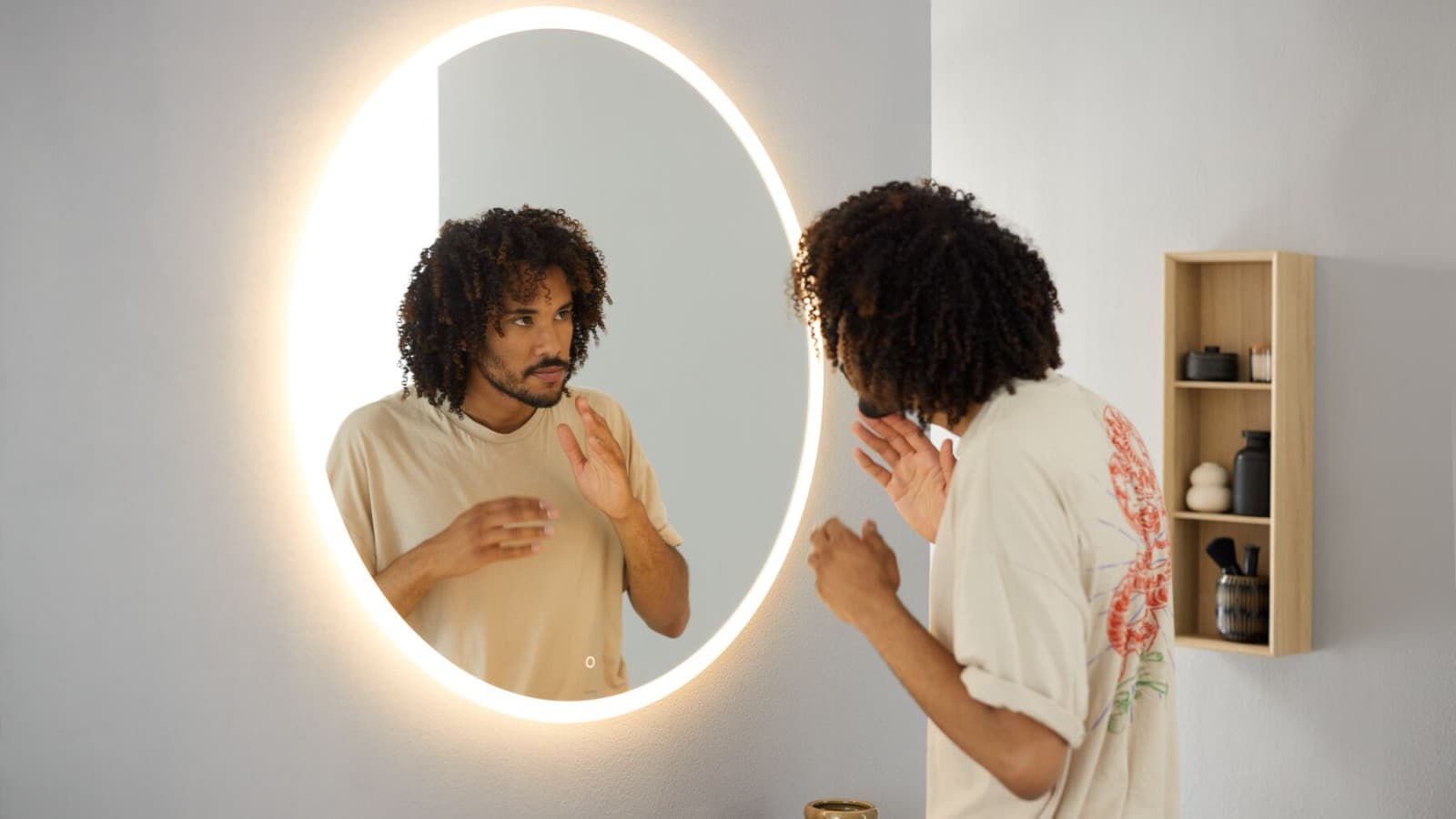 Lustro Option Round 90 cm (© Geberit) Lustro Option Round 90 cm (© Geberit)