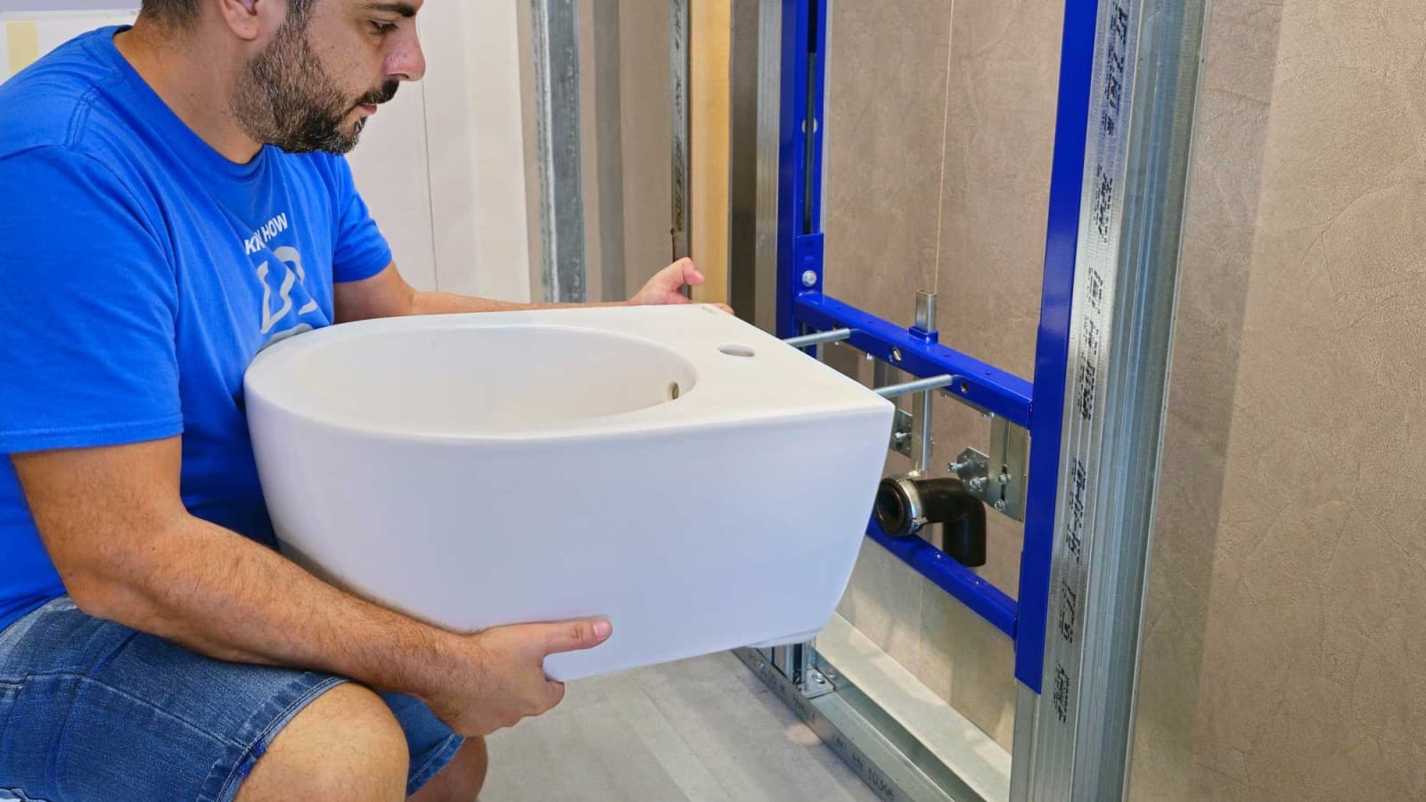 Montaż bidetu Geberit z EFF3 Montaż bidetu Geberit z EFF3