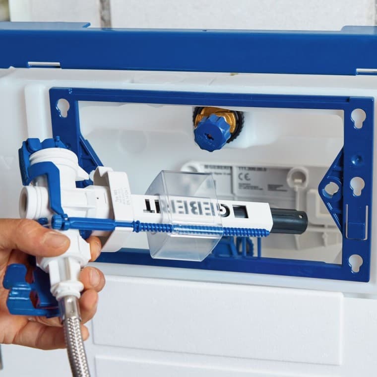 Montowanie zaworu napełniającego Geberit typ 383 Montowanie zaworu napełniającego Geberit typ 383