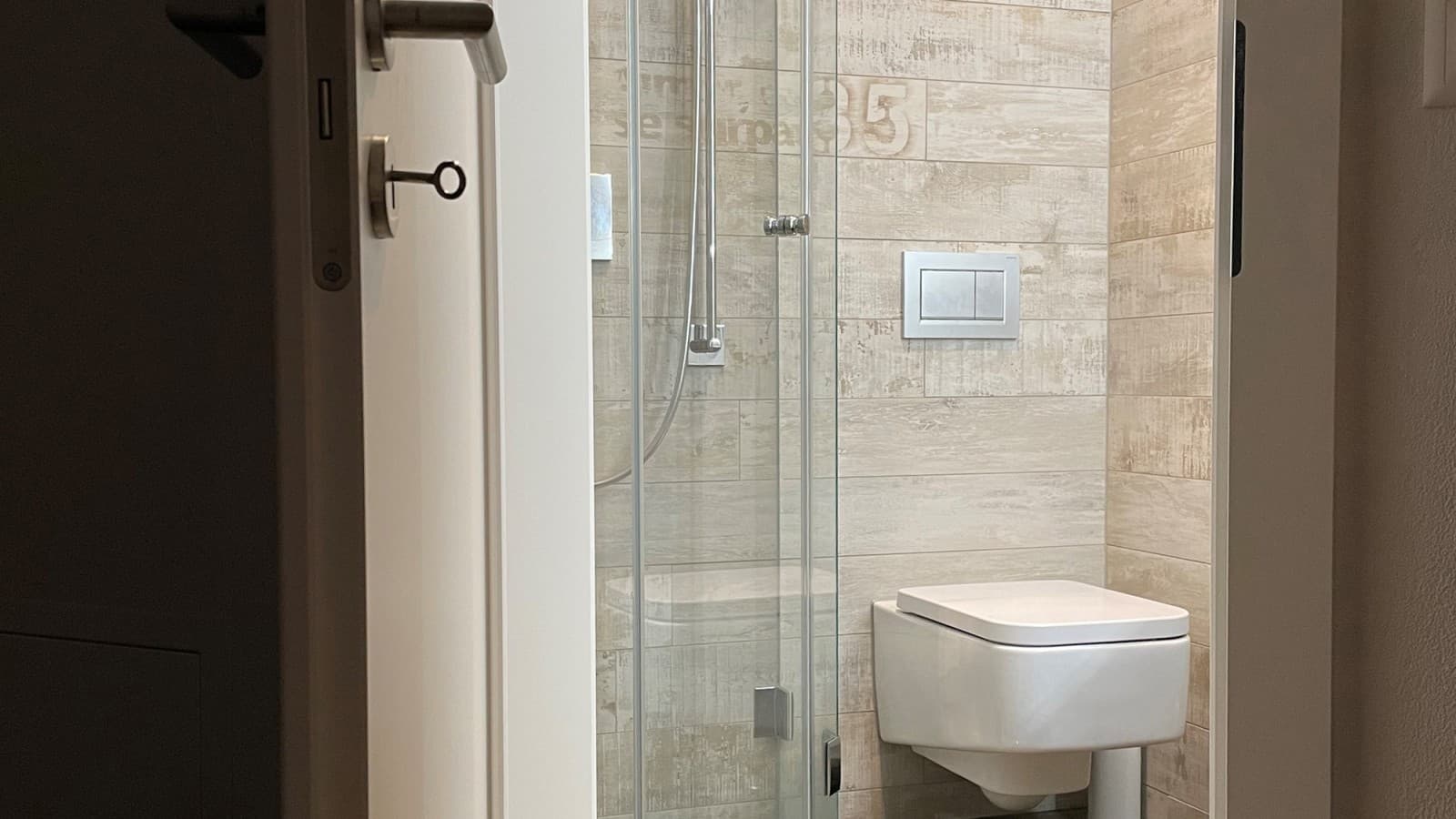 Drzwi do łazienki Drzwi do łazienki