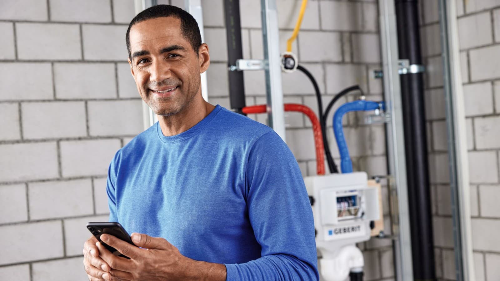 Obsługa i konfiguracja higienicznej jednostki spłukującej Geberit HS50 za pośrednictwem aplikacji Geberit Control Obsługa i konfiguracja higienicznej jednostki spłukującej Geberit HS50 za pośrednictwem aplikacji Geberit Control